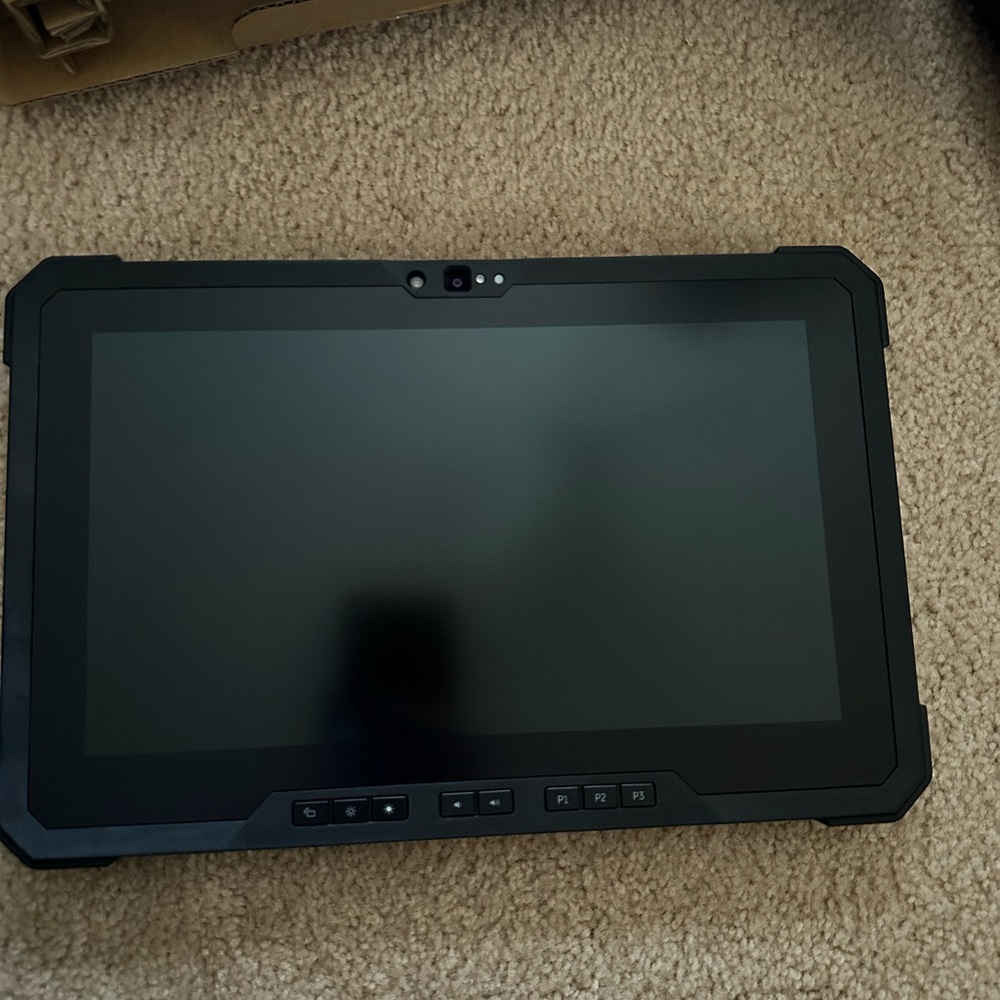 Latitude 7220
Rugged Extreme Tablet Dell
Mounting hardware and docking station